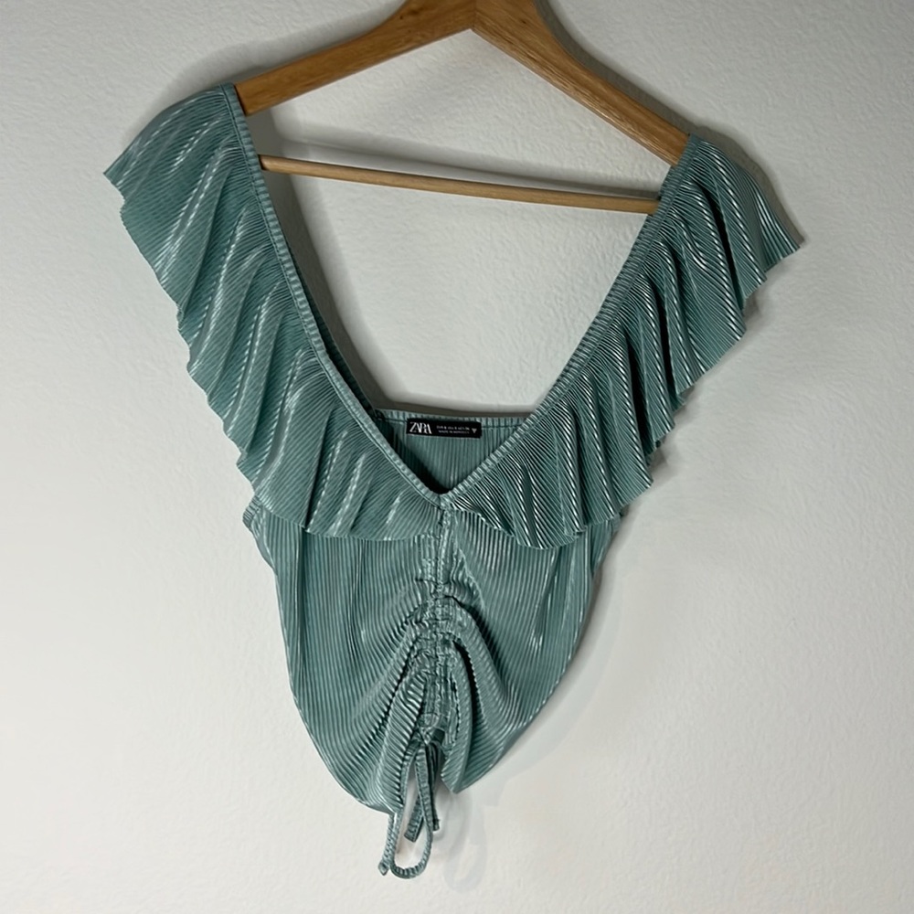 Zara Seafoam adjustable drawstring crop top, size Small